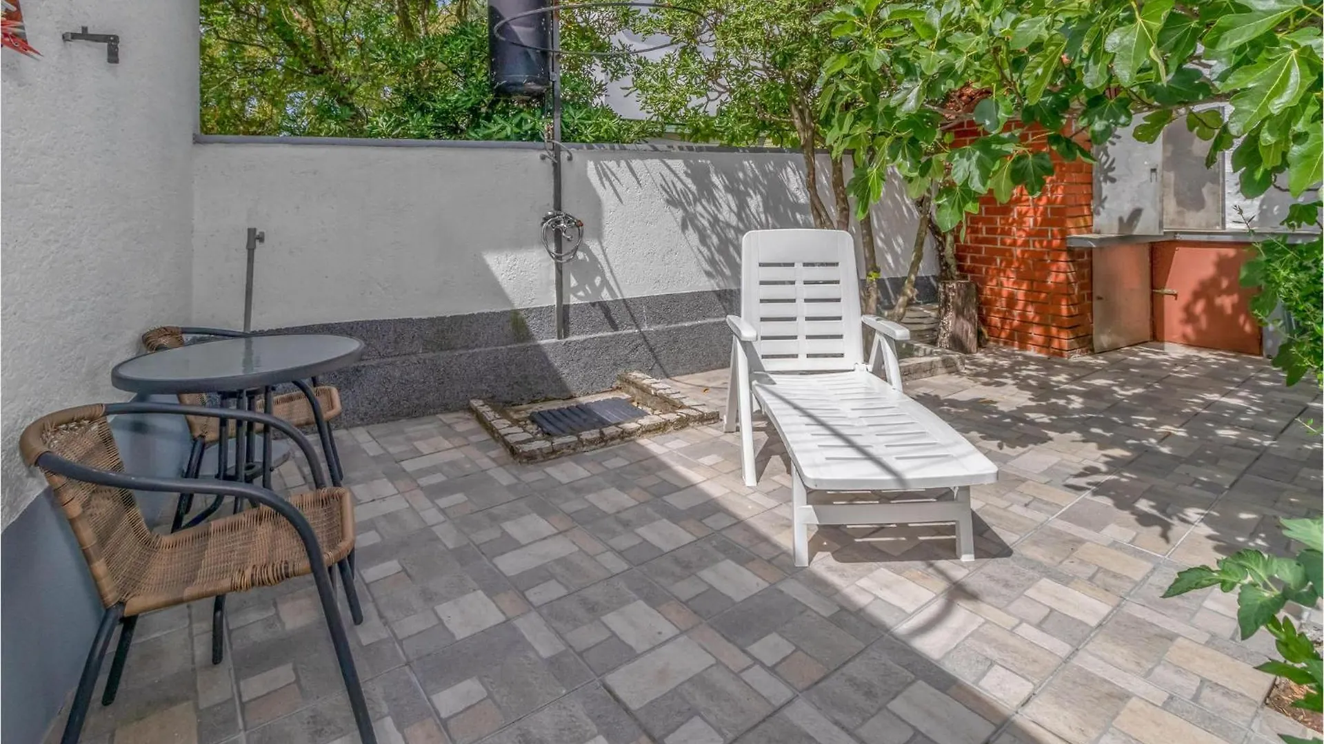 Amazing Apartment In Jadranovo With Wifi